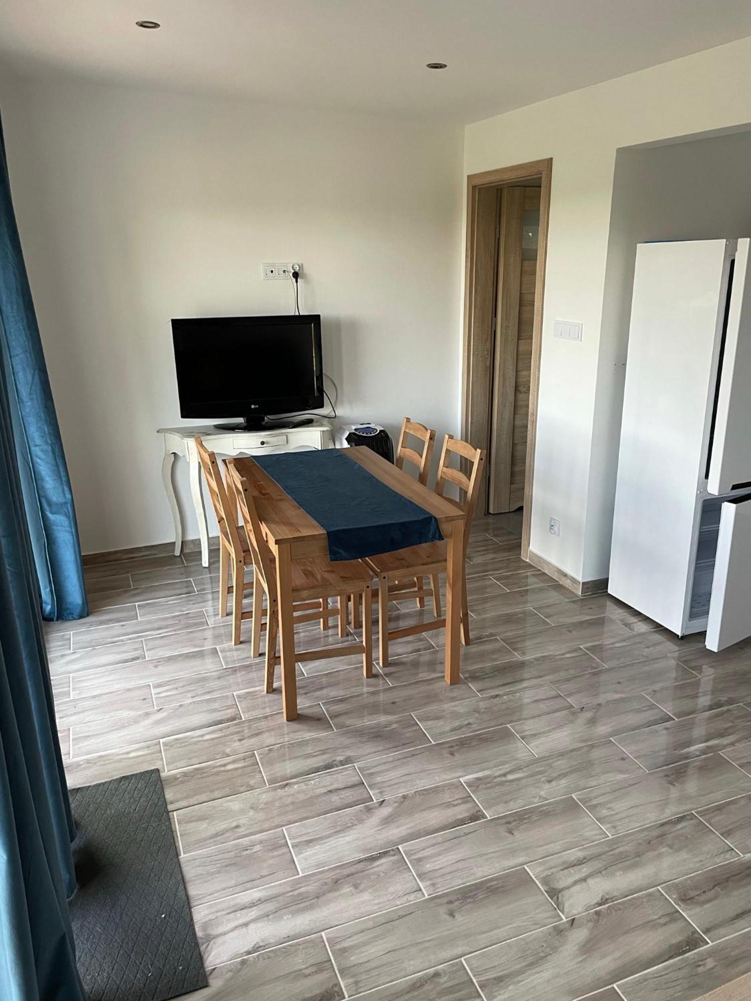 Brzezina Resort - Wille Żnin Εξωτερικό φωτογραφία